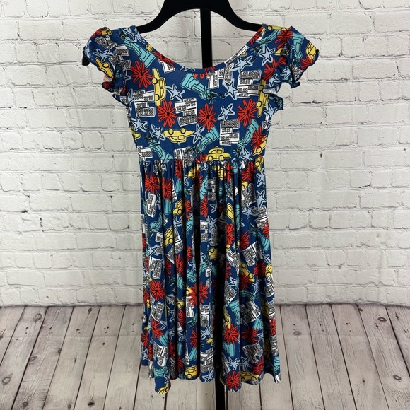 Dot Dot Smile New York Print Empire Dress Size 7 - Picture 1 of 6